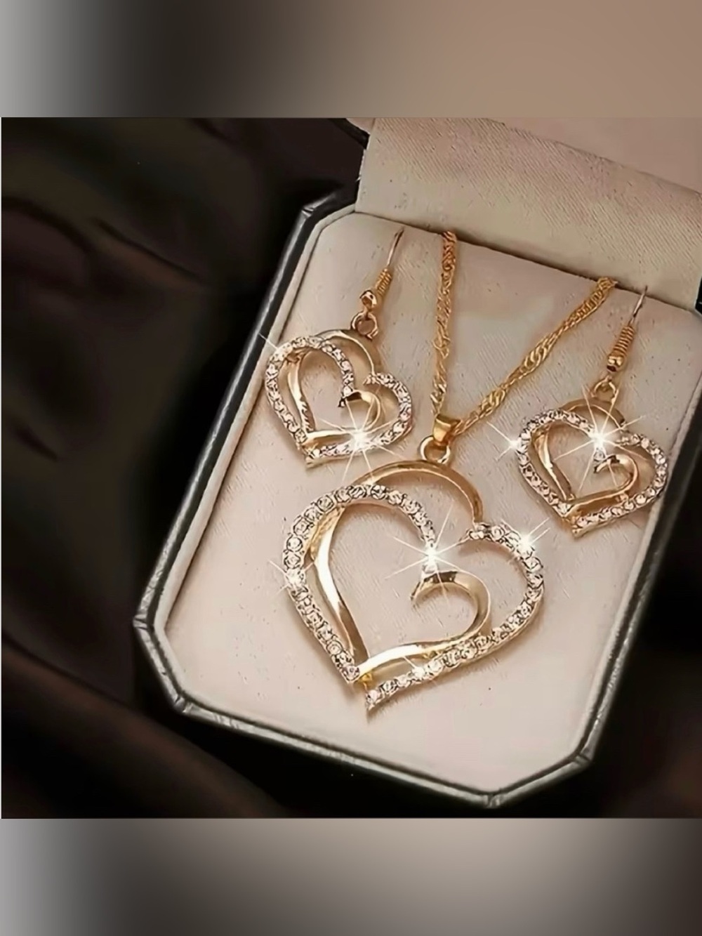 Love Heart Necklace & Earring Set with Rhinestone Accents Gorgeous Modern New